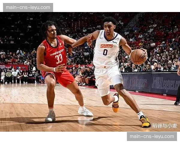 赛后评论:太阳队过度依赖球星单打,导致侧翼进攻参与度低于联盟平均 赛后评论:太阳队过度依赖球星单打,导致侧翼进攻参与度低于联盟平均